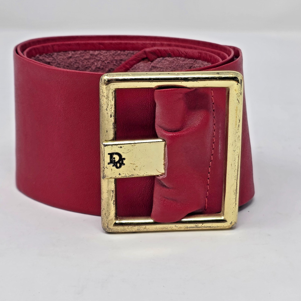 VTG Christian Dior Leather Belt Womens Medium Red Lightweight Engraved Buckle